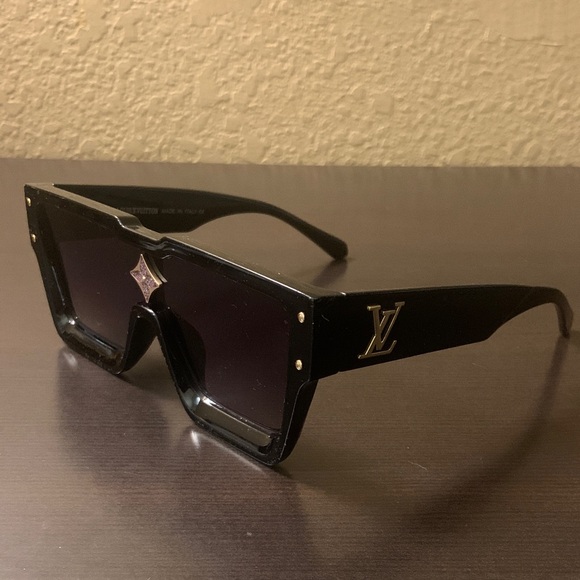 Louis Vuitton Black and Gold Sunglasses - Picture 1 of 5